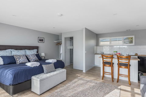 Harrison Grove - Accommodation Port Macquarie 7