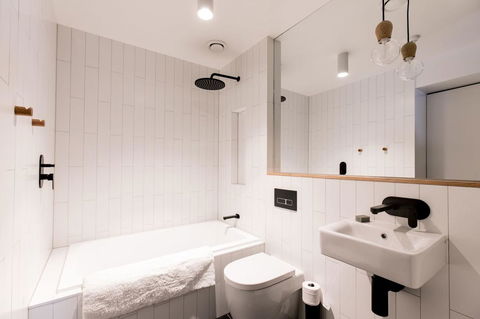 105 Mac Unique Apartments - Accommodation Port Macquarie 5