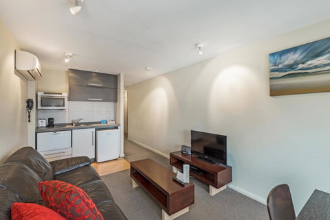 Mantra One Sandy Bay Road - Accommodation Port Macquarie 29