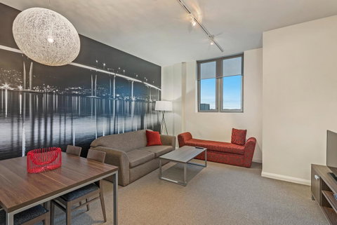 Mantra One Sandy Bay Road - Accommodation Port Macquarie 3