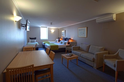 Hobart Waterfront Apartments - Accommodation Port Macquarie 18