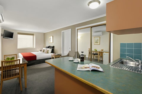 Hobart Waterfront Apartments - Accommodation Port Macquarie 0