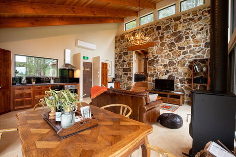 Adventure Bay Retreat Bruny Island - Accommodation Port Macquarie 22