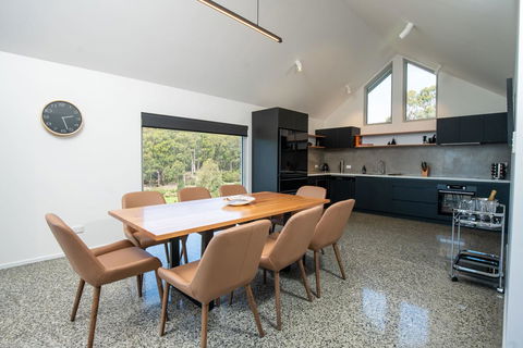 Adventure Bay Retreat Bruny Island - Accommodation Port Macquarie 28