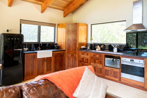 Adventure Bay Retreat Bruny Island - Accommodation Port Macquarie 21