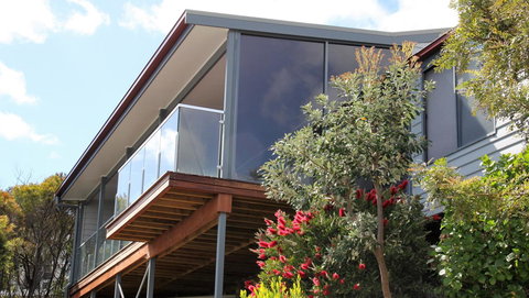 SEA EAGLE COTTAGE Amazing Views Of Bay Of Fires - Accommodation Port Macquarie 11