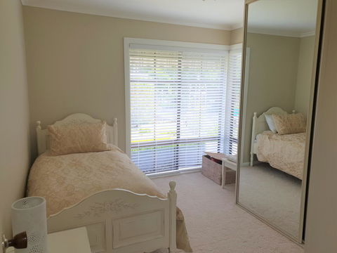 Garden By The Beach - Gateway To The East Coast, Close To Airport - Accommodation Port Macquarie 7