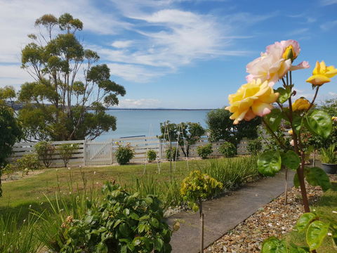 Garden By The Beach - Gateway To The East Coast, Close To Airport - Accommodation Port Macquarie 23