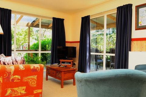 The Crays Accommodation - Accommodation Port Macquarie 9