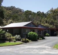 The Crays Accommodation - Accommodation Port Macquarie