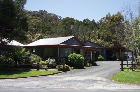 The Crays Accommodation - Accommodation Port Macquarie 0