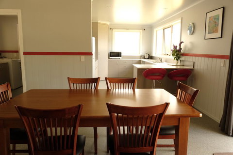 The Crays Accommodation - Accommodation Port Macquarie 12