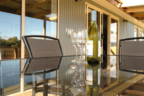 The Crays Accommodation - Accommodation Port Macquarie 19