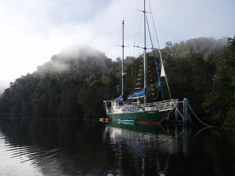 The Crays Accommodation - Accommodation Port Macquarie 24