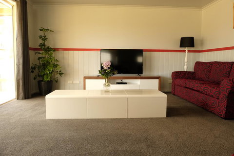 The Crays Accommodation - Accommodation Port Macquarie 16