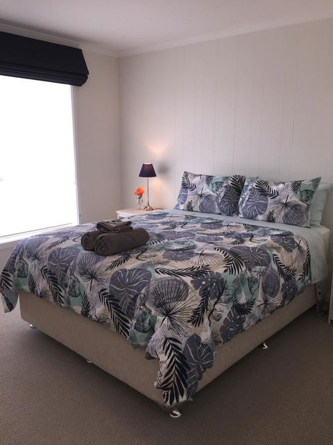 Swansea Beach House Oceanfront - Accommodation Port Macquarie 14
