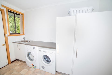 Swansea Beach House Oceanfront - Accommodation Port Macquarie 18