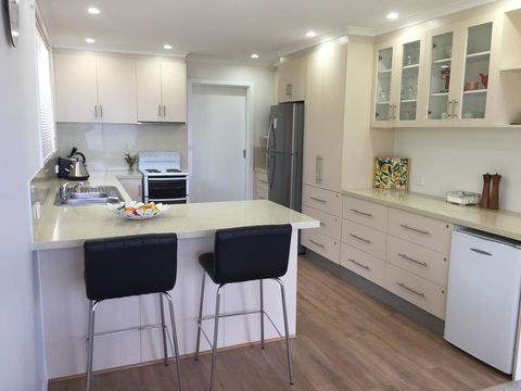 Swansea Beach House Oceanfront - Accommodation Port Macquarie 12