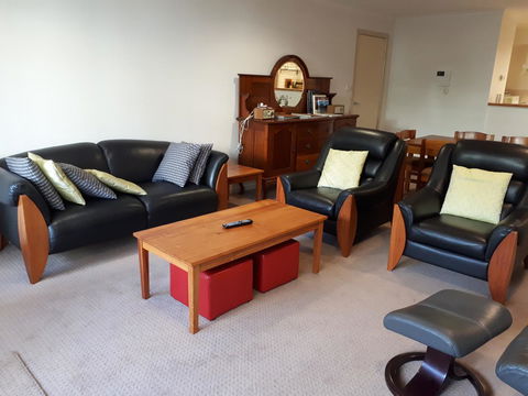 Jenatt Apartments Salamanca - Accommodation Port Macquarie 8