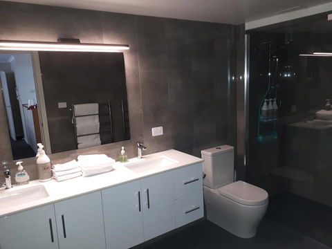 Jenatt Apartments Salamanca - Accommodation Port Macquarie 6