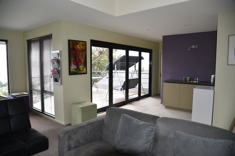 Studioat10 - Accommodation Port Macquarie 18