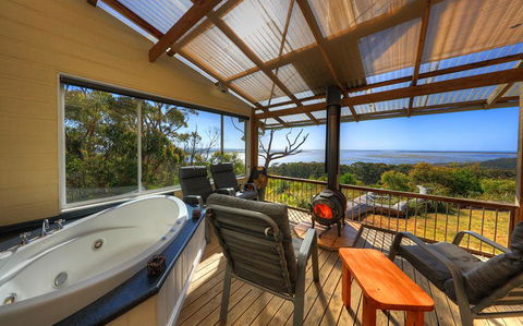 Island View Spa Cottage - Accommodation Port Macquarie 6
