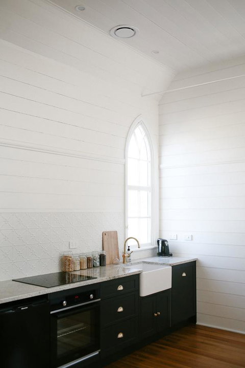 Old White Church Bed & Breakfast - Accommodation Port Macquarie 5