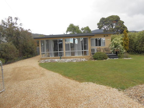 Bruny Ocean Cottage - Accommodation Port Macquarie 10