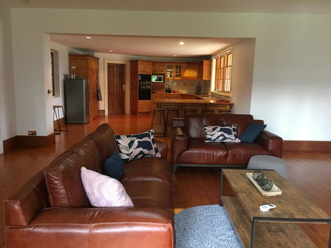 CLAYFIELD HOMESTEAD - Rustic Country Accommodation - Accommodation Port Macquarie 2