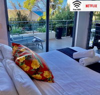 NEW Sunshine Beach Family Escape 3 bedroom with Free Wifi and Parking - Accommodation Port Macquarie