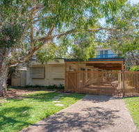 Ngungun Street 10 Dicky Beach - Accommodation Port Macquarie