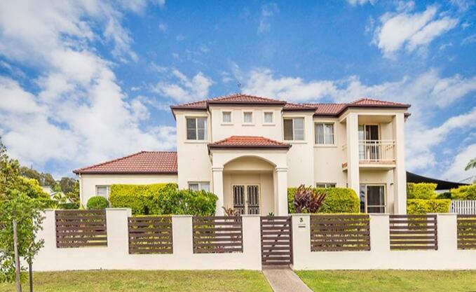 Oxenford QLD Accommodation Port Macquarie
