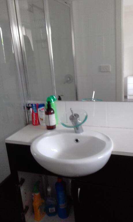 Nice Single Room In Modern Townhouse - Accommodation Port Macquarie 0