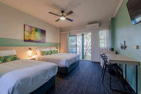 Nightcap At Waterfront Hotel - Accommodation Port Macquarie 1