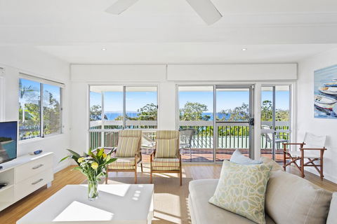 Noosa Escape - Accommodation Port Macquarie 0