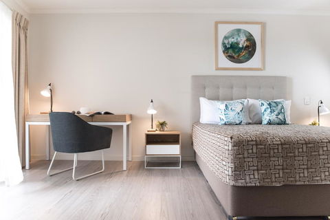 Noosa Heads Motel - Accommodation Port Macquarie 0