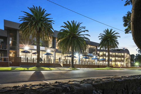 North Pier Hotel - Accommodation Port Macquarie 0