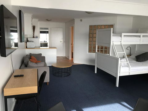 North Pier Hotel - Accommodation Port Macquarie 2