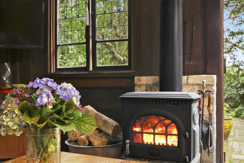 NUNGAROO COTTAGE - Accommodation Port Macquarie 0