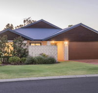Nyes Nest - Accommodation Port Macquarie
