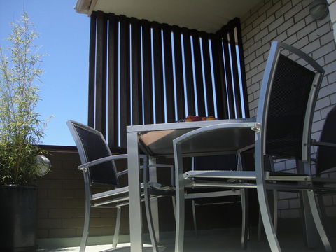 Oaks Apartment At Dee Why Beach - Accommodation Port Macquarie 2