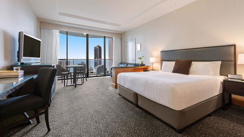 Oaks Gold Coast Hotel - Accommodation Port Macquarie 1