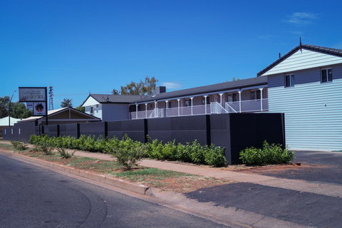 Oasis Motel - Accommodation Port Macquarie 2