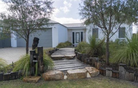 OCEAN & EARTH - Accommodation Port Macquarie 0