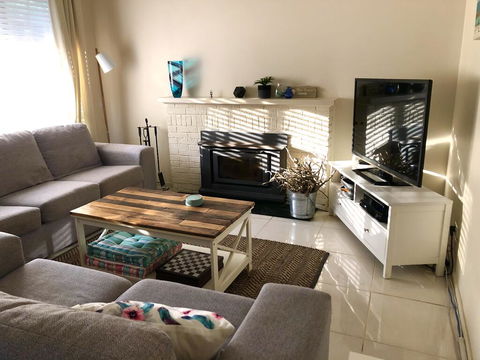Ocean Beach Cottage - Accommodation Port Macquarie 3
