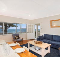 Ocean Blue Apartment One - oceanfront apartment - Accommodation Port Macquarie