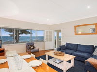 Ocean Blue Apartment One - oceanfront apartment