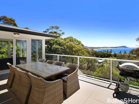 Ocean Breeze - 41 Kurrawyba Avenue, Terrigal - Accommodation Port Macquarie 0
