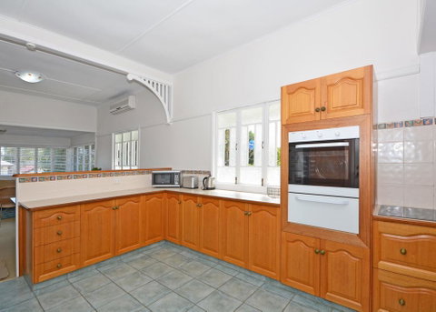 Ocean Breeze Hervey Bay - Accommodation Port Macquarie 1