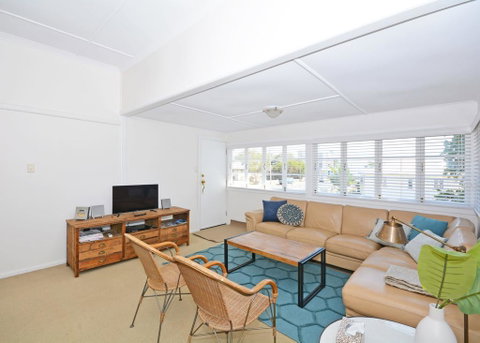 Ocean Breeze Hervey Bay - Accommodation Port Macquarie 2